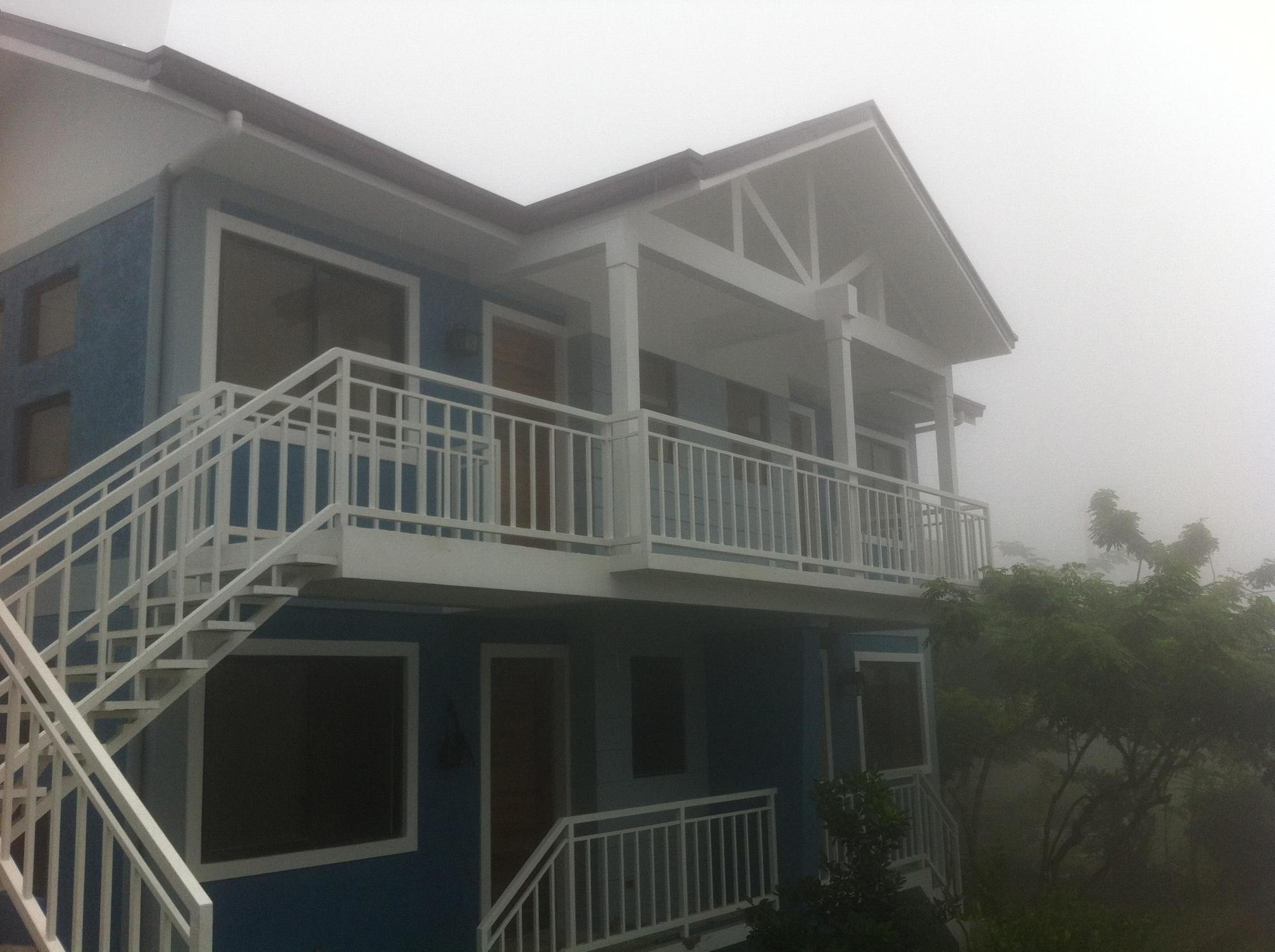 The Carmelence Lodge Tagaytay City Esterno foto
