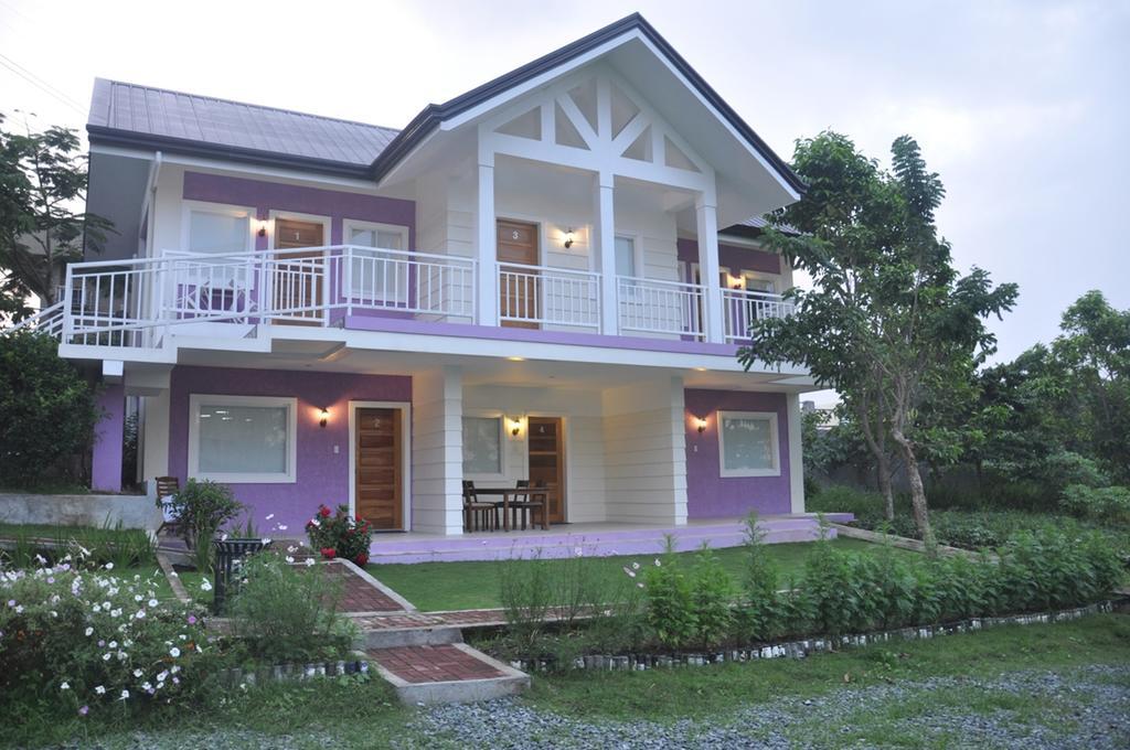 The Carmelence Lodge Tagaytay City Esterno foto